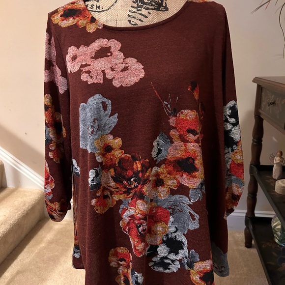 New Directions top - Picture 2 of 5